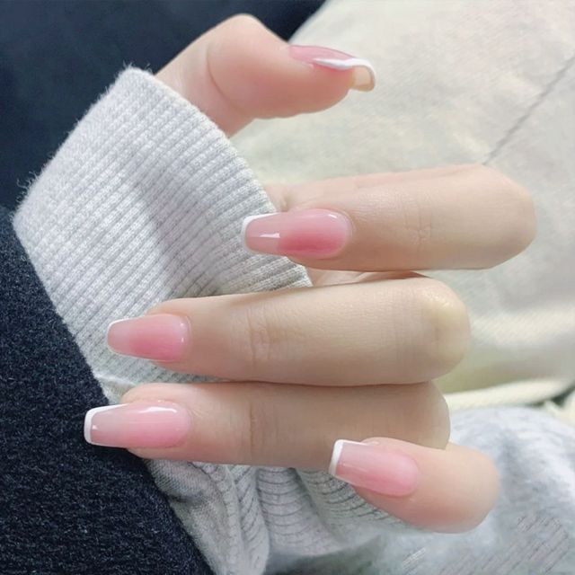 Charming Pink Flame Short Ballet Wearable Fake Nails press on Square Head Full Cover Detachable Finished Fingernails